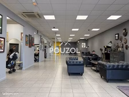 local commercial 260 m²