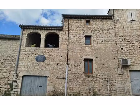 location maison  m² t-5 à lablachère  900 €