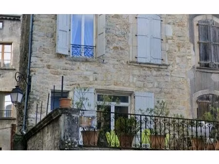 location maison  m² t-4 à les vans  1 800 €