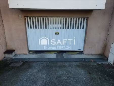 place de parking en sous-sol dans une résidence fermée et sécurisée