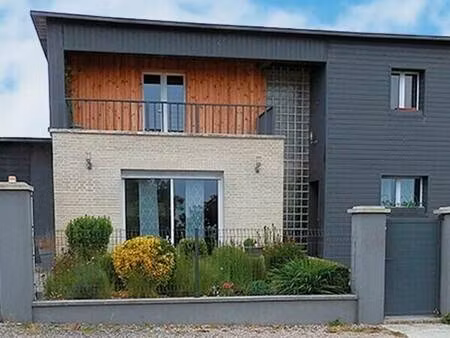 villa contemporaine à 25 mn d'amiens et de l'hôpital (chu)