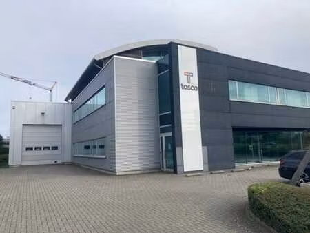 à vendre immeuble de bureaux avec entrepôt aartselaar