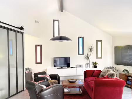 maison de charme de 180 m2 à divonne-les-bains