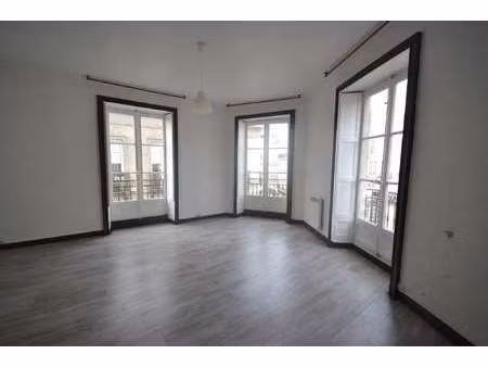 location bureaux et commerces à nantes centre ville (44000) : à louer / nantes centre vill