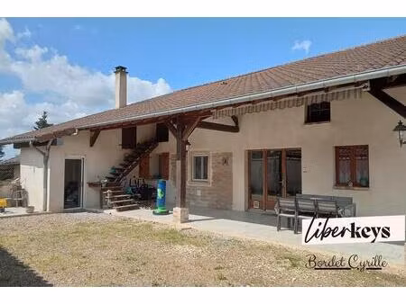 fermette rénovée-dépendances-3 chambres-1333 m² de terrain-01190 chavannes-sur-reyssouze
