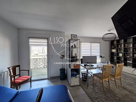 a saisir ! appartement t2 ile vertime !