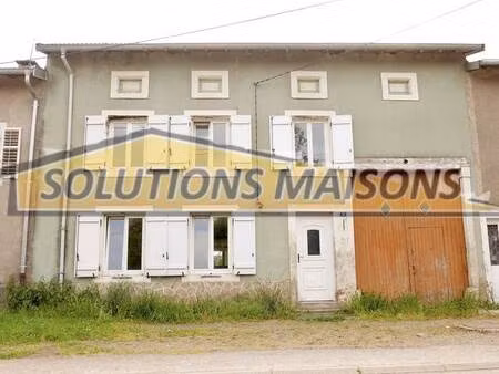 maison de village avec grange sur 7 43 ares de terrain