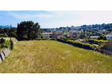 achat terrain 1 200m² la crau 83260