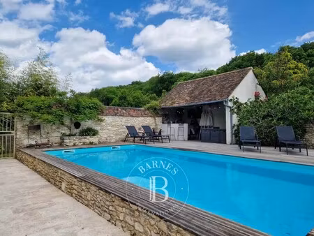 maison de luxe à vendre à vienne-en-arthies