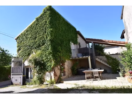 vente maison 8 pièces 143 m² à lugny (71260)  299 000 €