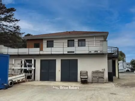 a louer - local d'activités idéal pour activités nécessitant du stockage extérieur - irign