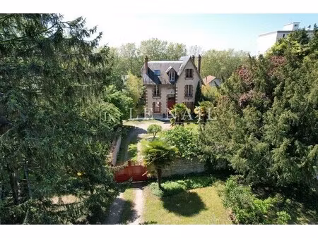 hôtel particulier à vendre à orléans