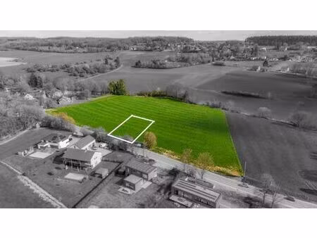 magnifique terrain de 13ares a vendre a wierde