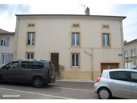 a vendre a dieulouard centre maison de ville de plus de 130 m² habitables - vide de meuble