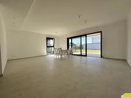 vente appartement 4 pièces 100 m² à wintzenheim (68920)  395 000 €