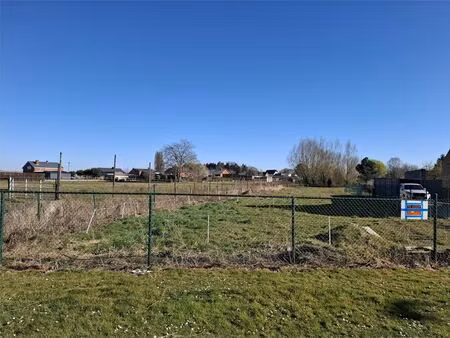 prachtig lapje grond op 13a65