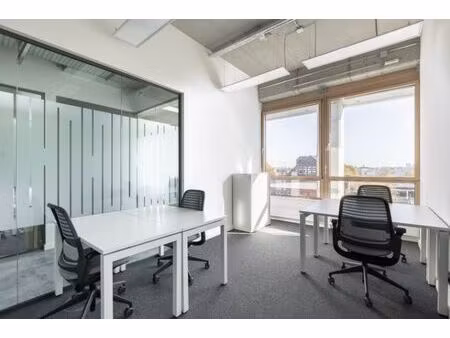 espace de bureau pour 3 à regus roeselare west wing park