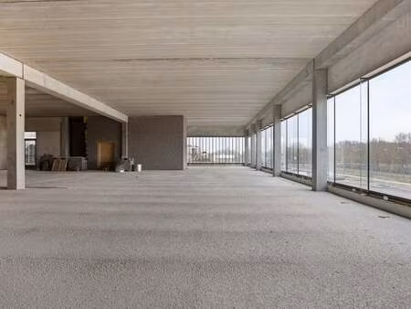 bien professionnel à louer à veurne € 7.500 (l8ple) | zimmo