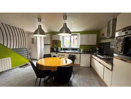 vente maison la bruffiere  131m² 5 pièces 225 000€ avec terrasse