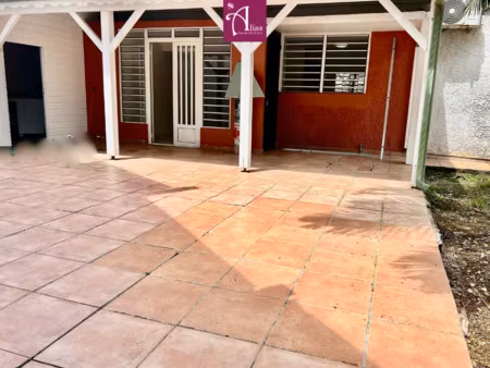 à vendre appartement 4 pièces de 86 m2 bas du fort emp