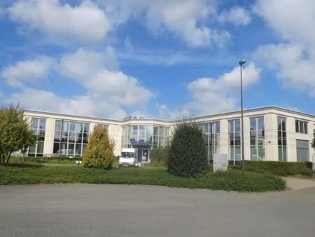 nice office for rent