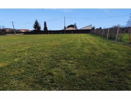 terrain neuvic m² t- à vendre  33 500 €