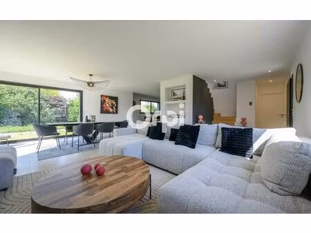 maison mérignies 189 m² t-6 à vendre  699 000 €