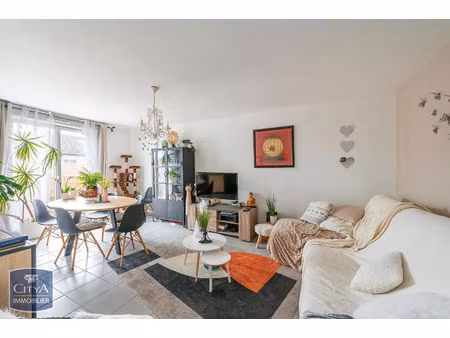 appartement à vendre 2 pièces 48.9 m² - raismes (59) - 69 000€