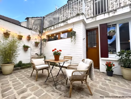 maison de ville en pierre de type t3 avec extérieur