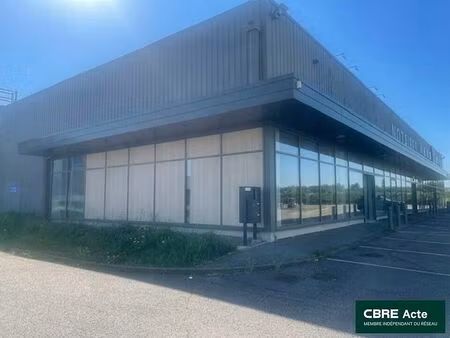 location commerce essey les nancy 275 m²