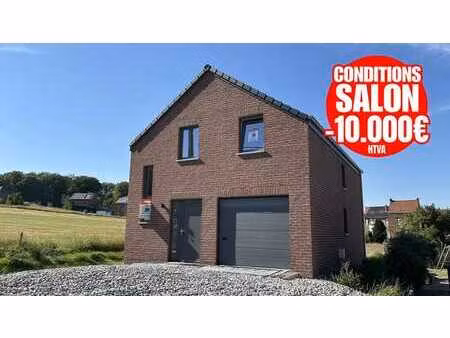 maison à franière en cours de construction - vente sur plans