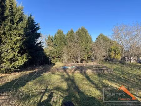 opportunité unique : terrain 2600 m²  viabilisé  chalet bois inclus  prêt pour votre...