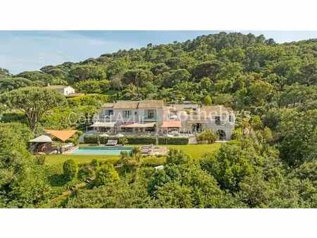 villa de luxe à vendre à ramatuelle