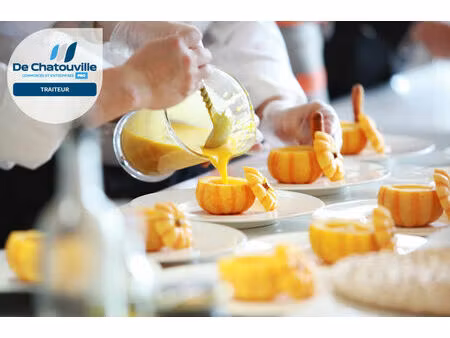 vente local commercial 64m2 six-fours-les-plages 83140 - 195000 € - surface privée