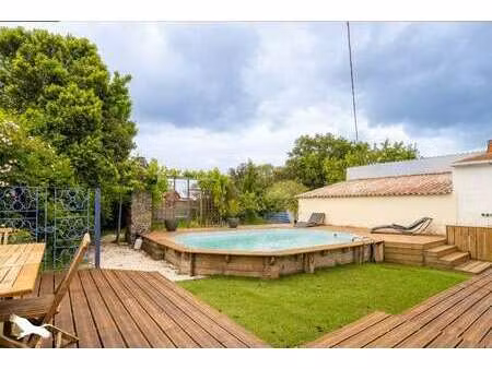 vente maison piscine à saint-philbert-de-grand-lieu (44310) : à vendre piscine / 177m² sai