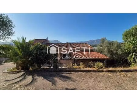 villa contemporaine 4 chambres avec jardin.