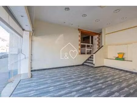 vente bureaux et commerces à haute-indre (44610) : à vendre / 89m² haute-indre