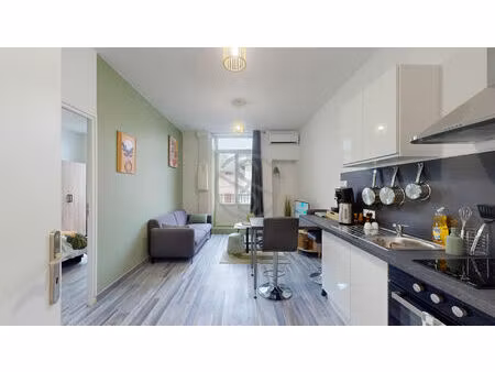 appartement t2 centre-ville entièrement rénové