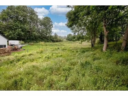 vente terrain 1842 m² aydat (63970)