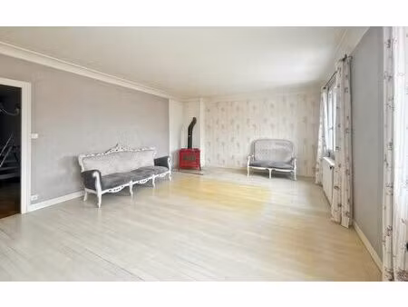 maison patay m² t-5 à vendre  171 200 €
