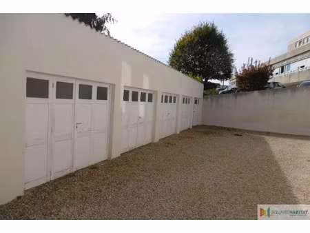 location parking 12 m² à auxerre (89000)  57 €