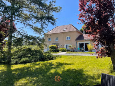 maison familiale à effiat 171 m2 habitables sur terrain ar