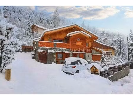 chalet de 128 m² à colmars