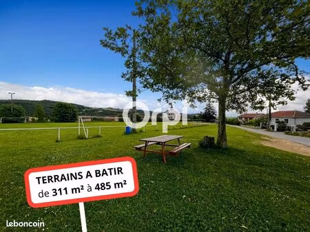 terrain 485 m² larajasse