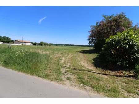 terrain à vendre à bournand (86120) - vienne