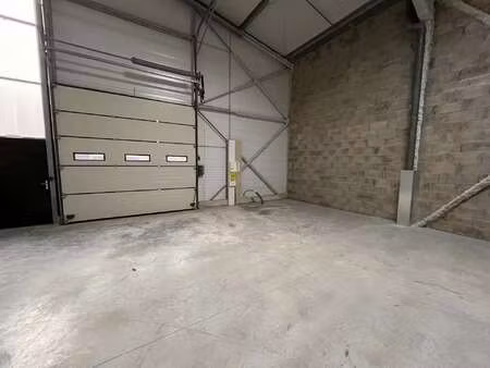vente bureaux et commerces à la gouesnière (35350) : à vendre / 100m² la gouesnière