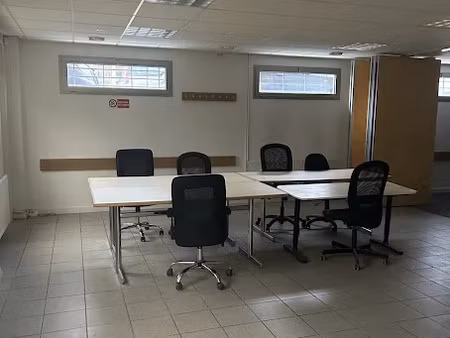 location locaux professionnels 0 pièces 202 m² à evreux (27000)  1 793 €