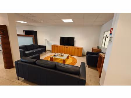 location locaux professionnels 0 pièces 231.3 m² à marseille 16ème (13016)  2 000 €