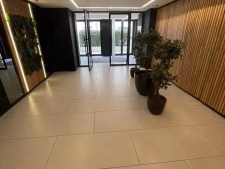 immobilier professionnel à vendre courbevoie