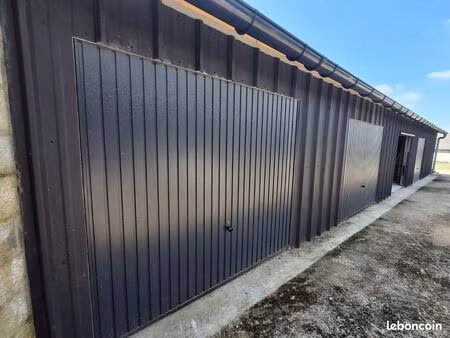 local pour stockage 24m²